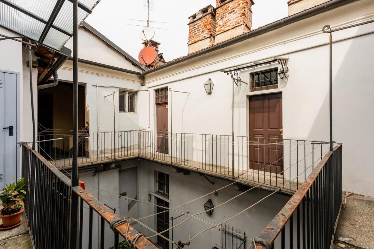 Il Nido Dei Colori Di Palazzo Saluzzo Apartment